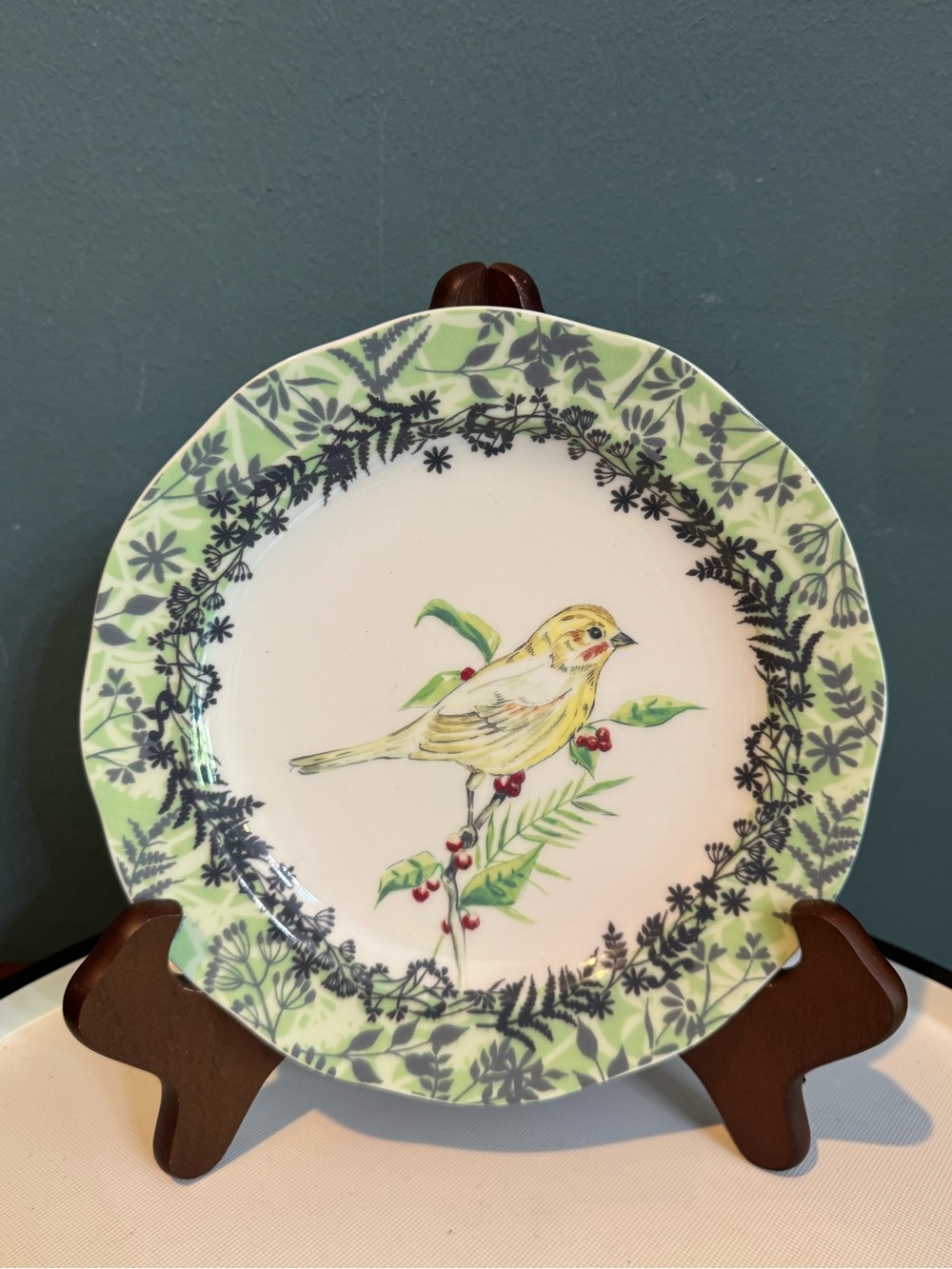ANTHROPOLOGIE Birdwatcher Salad Dessert Plate Bird 7.75” Japan Forestcore